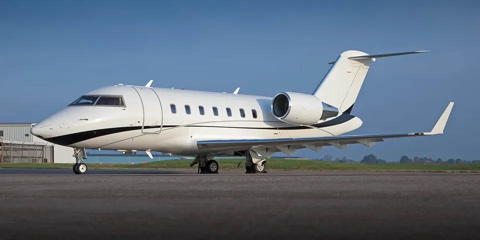 Challenger 605