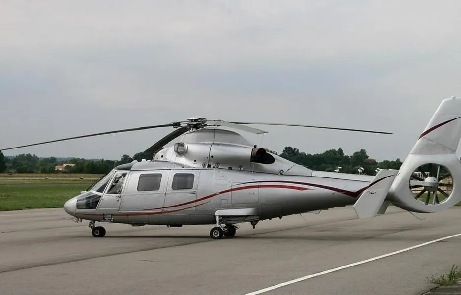 Eurocopter AS365 Dauphin