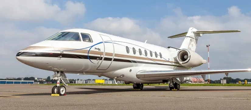 Hawker 4000