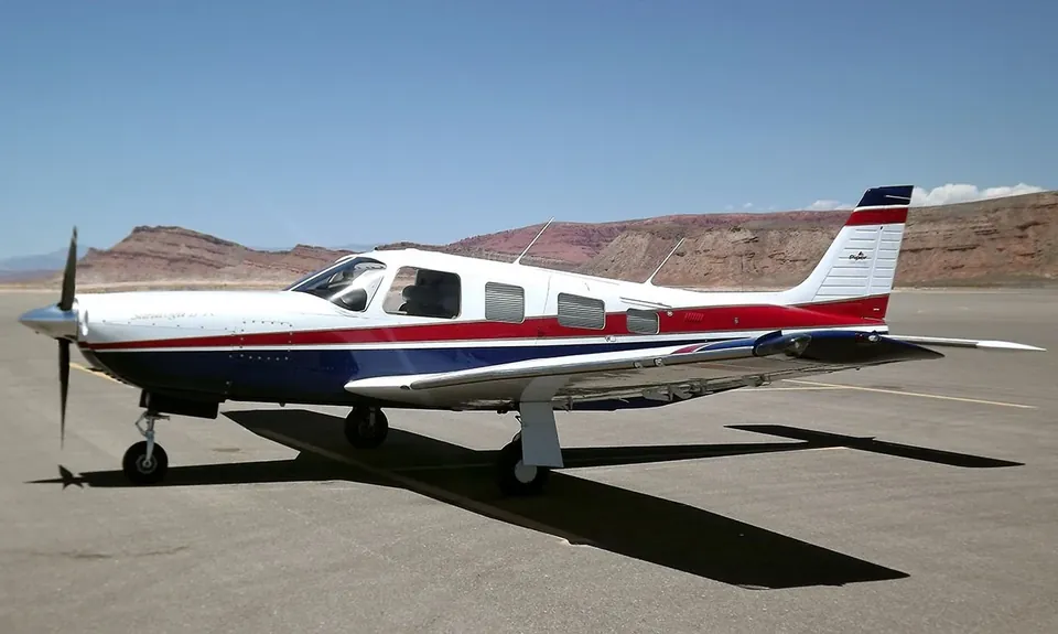 Piper PA-32R