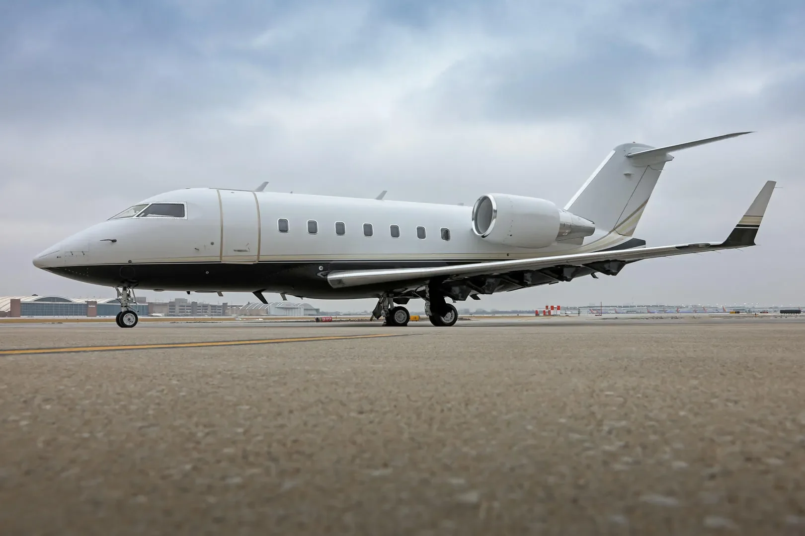 Challenger 601